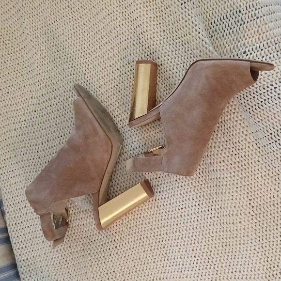 Kate Spade Ingrada Suede & Gold Block Heel Peeptoe Shoes Heels 7.5 - Picture 1 of 15
